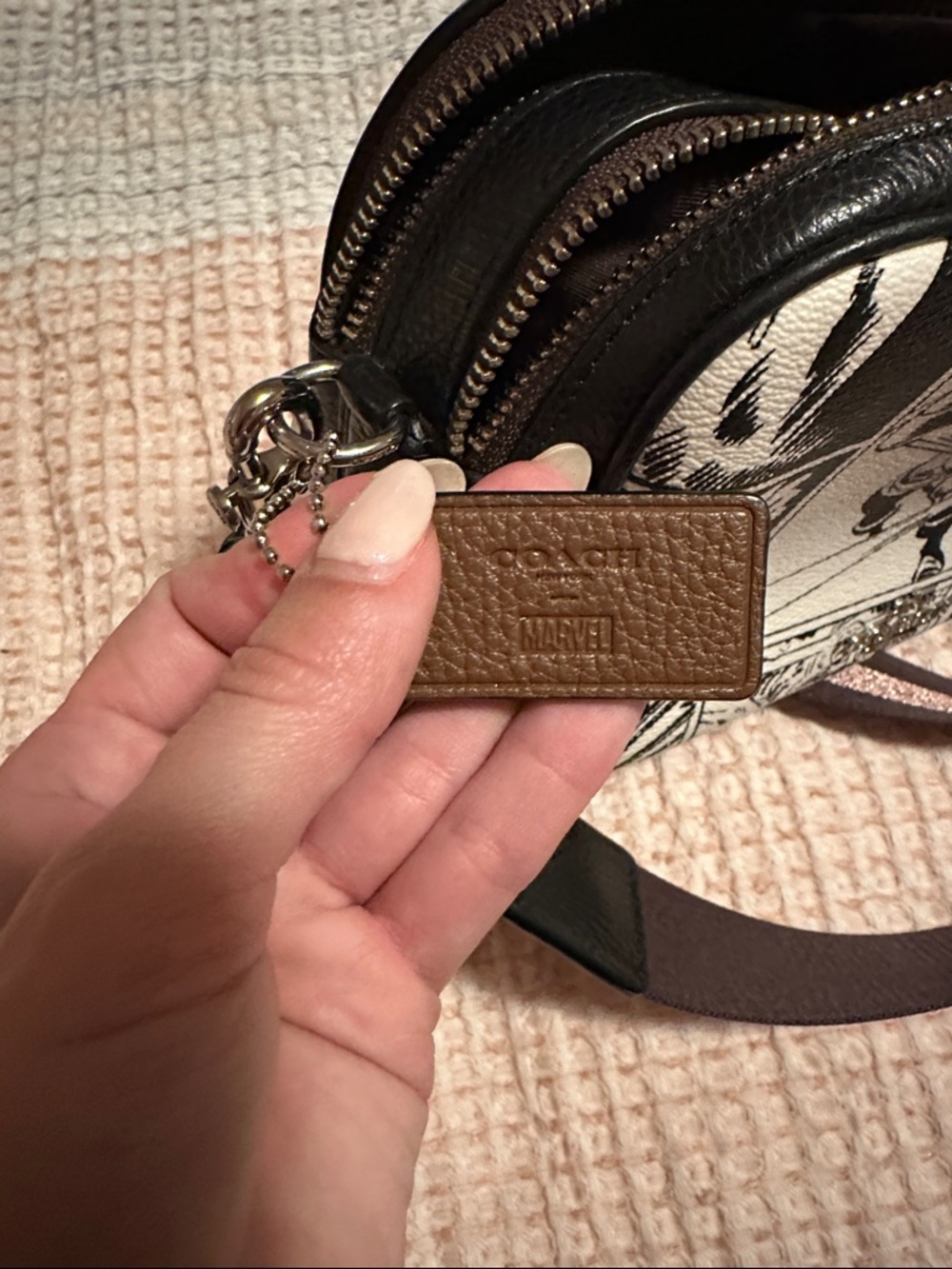 Coach Marvel Jes Crossbody Bag - Black & White Comic Design - Picture 9 of 11